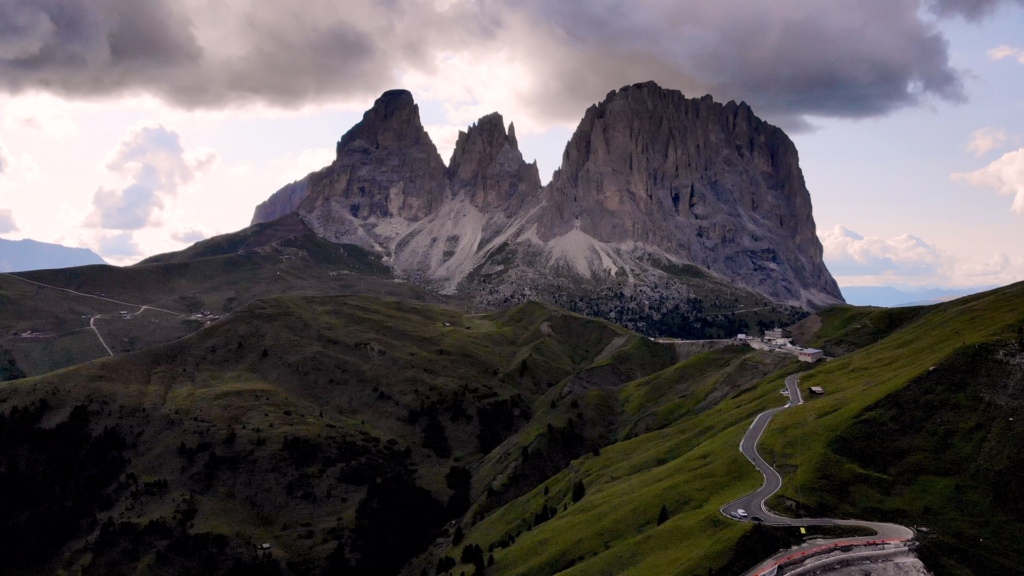 Sassolungo mountain range - reason to visit dolomites