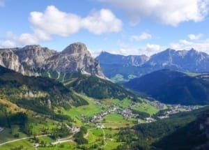Hop into the Amazing Alps and Plateaus of Dolomites!